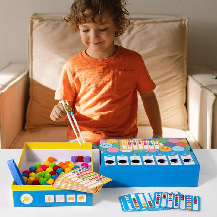 🎨🌟 Montessori Children's Enlightenment | Wooden Clip & Hair Ball Sorting Puzzle 🧠✨